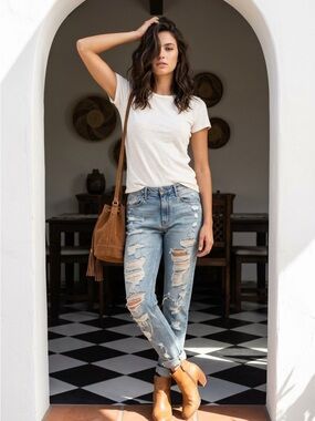 H&M Distressed Boyfriend Jeans | Size 30/32